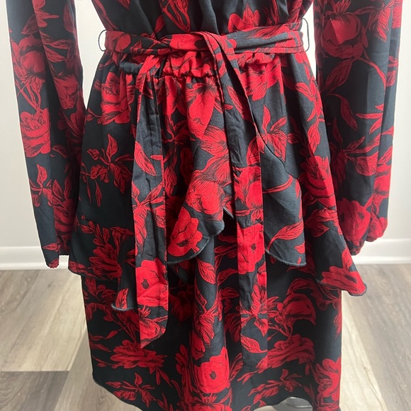 Floral Red and Black Women's Dress! - Picture 8 of 14